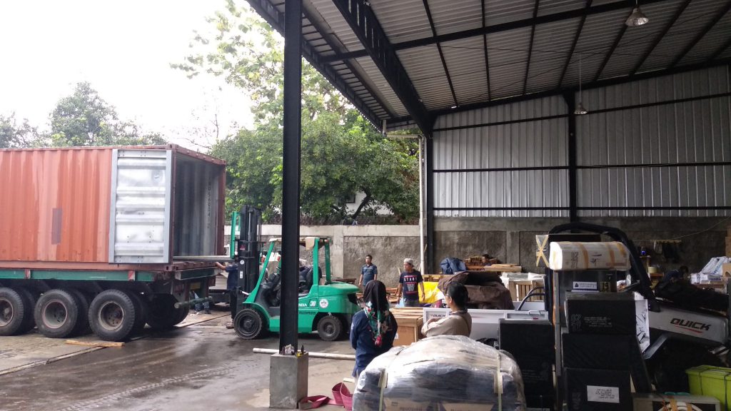 jasa pengiriman barrang klik logistik