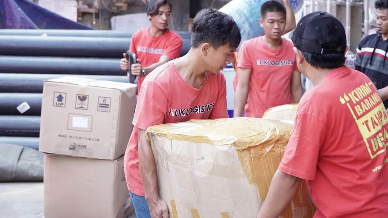 jasa kirim ekspedisi jakarta sampit klik logistics murah dan aman