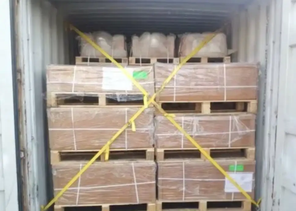 container lashing