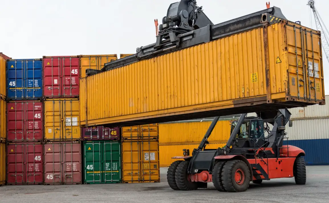 soc container adalah